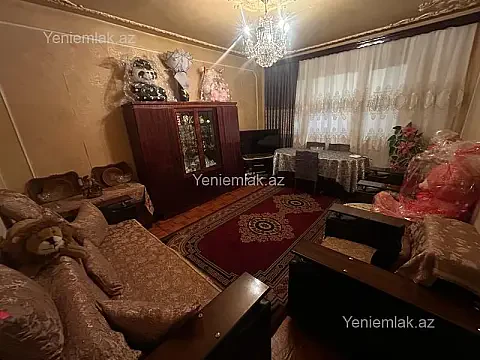 Satılır 3 otaqlı köhnə tikili 70 m² — Sumqayıt, 9-cu mikrorayon 3 otaq 70.00 m²