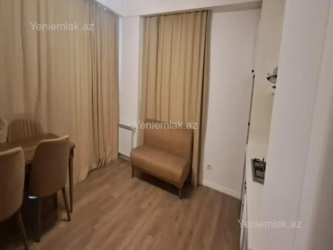 Satılır 3 otaqlı yeni tikili 75 m²