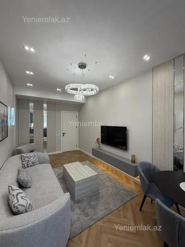 Satılır 2 otaqlı yeni tikili 70 m²