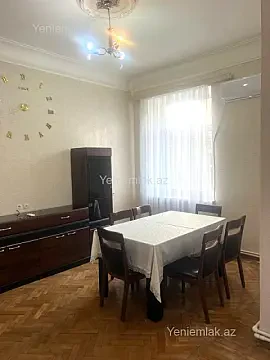 Satılır 3 otaqlı köhnə tikili 80 m² — Bakı, Nərimanov 3 otaq 80.00 m²