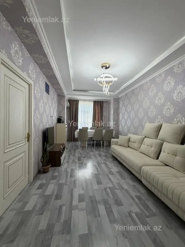 Satılır 2 otaqlı yeni tikili 56 m²