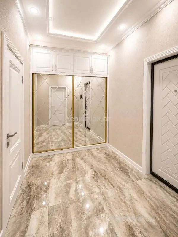 Satılır 2 otaqlı yeni tikili 68 m²