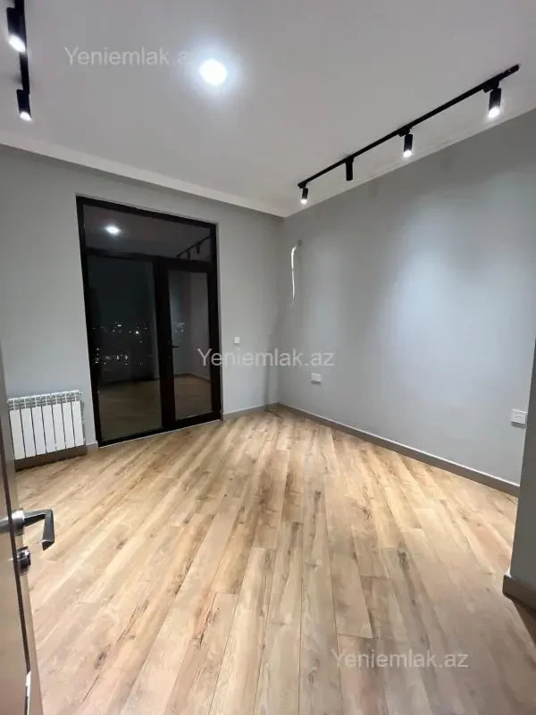 Satılır 2 otaqlı yeni tikili 62 m²