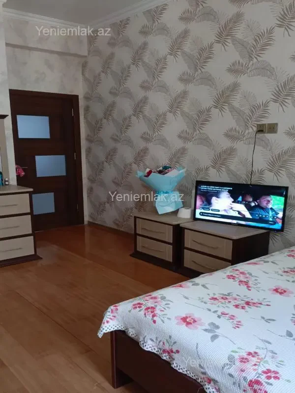 Satılır 3 otaqlı yeni tikili 84 m²