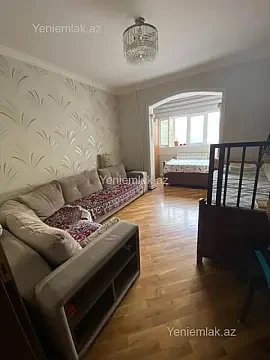 Satılır 4 otaqlı köhnə tikili 110 m² — Bakı, Binəqədi 4 otaq 110.00 m²