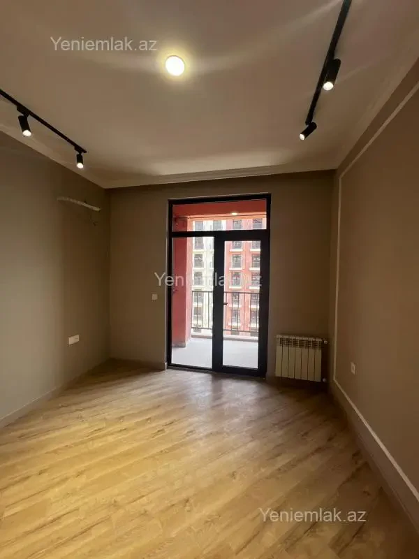 Satılır 2 otaqlı yeni tikili 61 m²