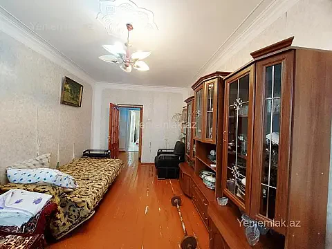 Satılır 5 otaqlı köhnə tikili 100 m² — Sumqayıt, 7-ci mikrorayon 5 otaq 100.00 m²