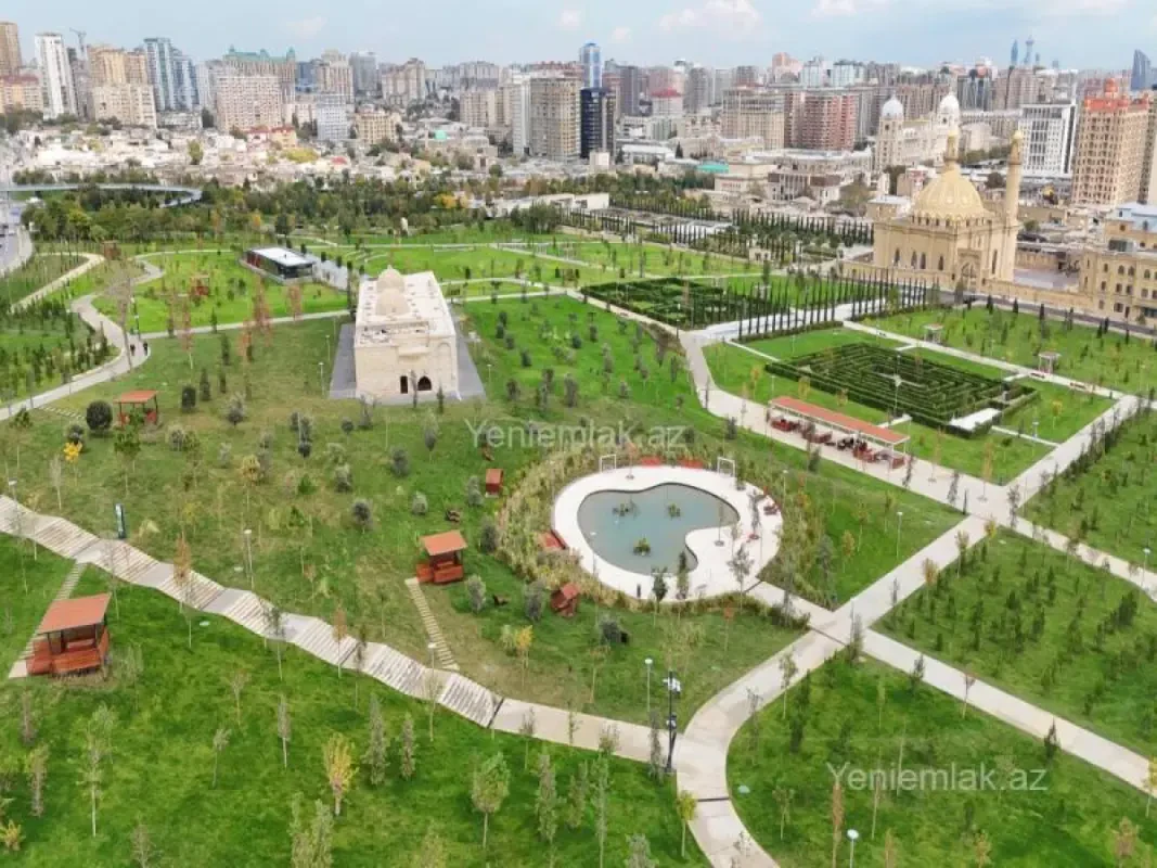 Satılır 3 otaqlı yeni tikili 125 m²