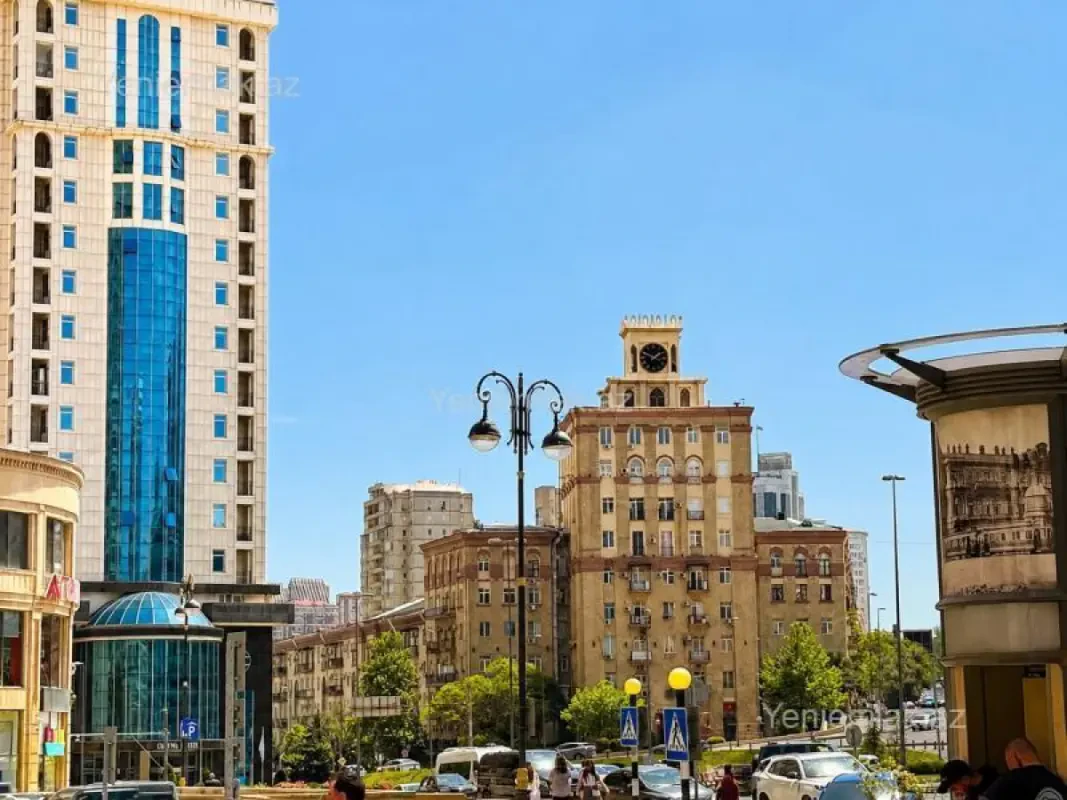 Satılır 3 otaqlı köhnə tikili 90 m²