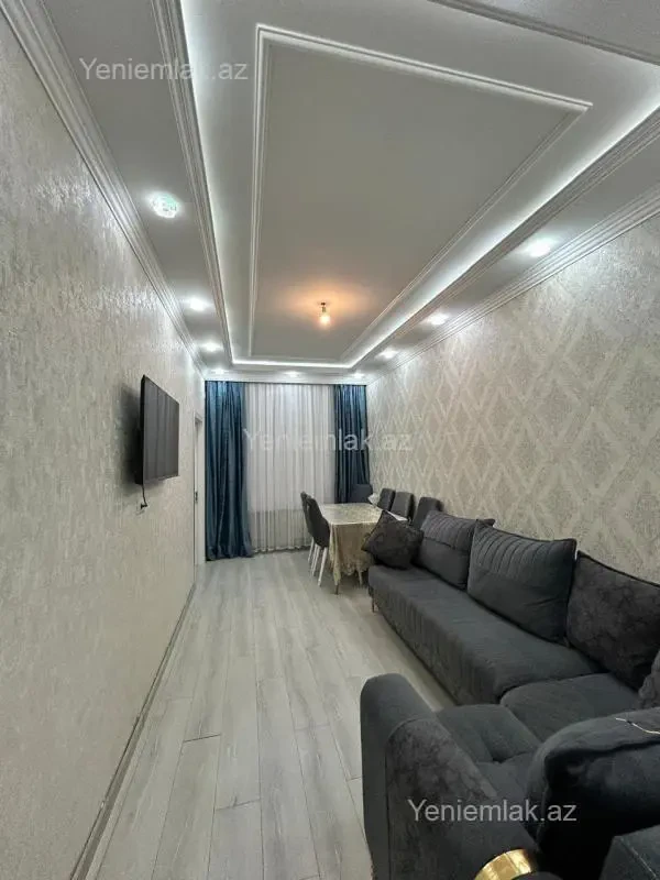 Satılır 3 otaqlı yeni tikili 70 m²