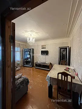 Satılır 3 otaqlı köhnə tikili 72 m² — Sumqayıt, 9-cu mikrorayon 3 otaq 72.00 m²