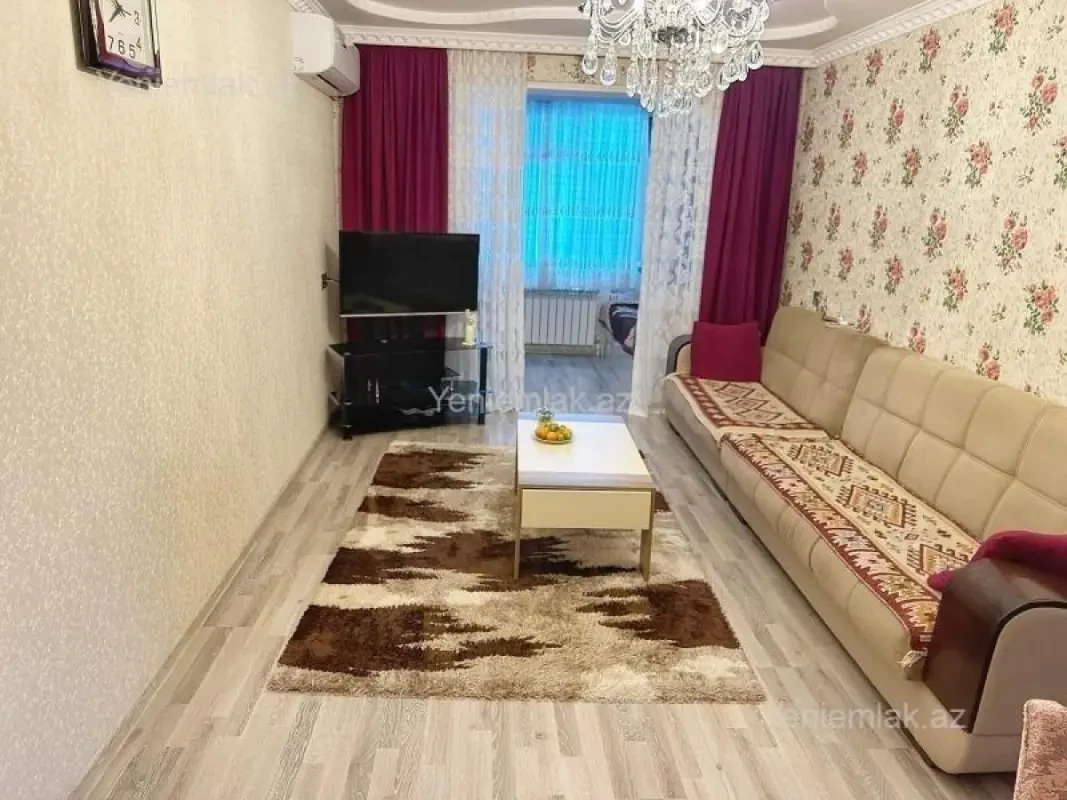 Satılır 3 otaqlı köhnə tikili 55 m²