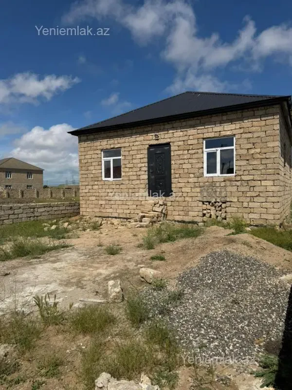 Satılır 3 otaqlı həyət evi 95 m²