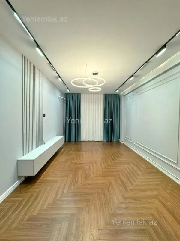Satılır 3 otaqlı yeni tikili 100 m²