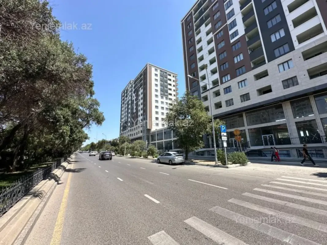 Satılır 3 otaqlı yeni tikili 150 m²