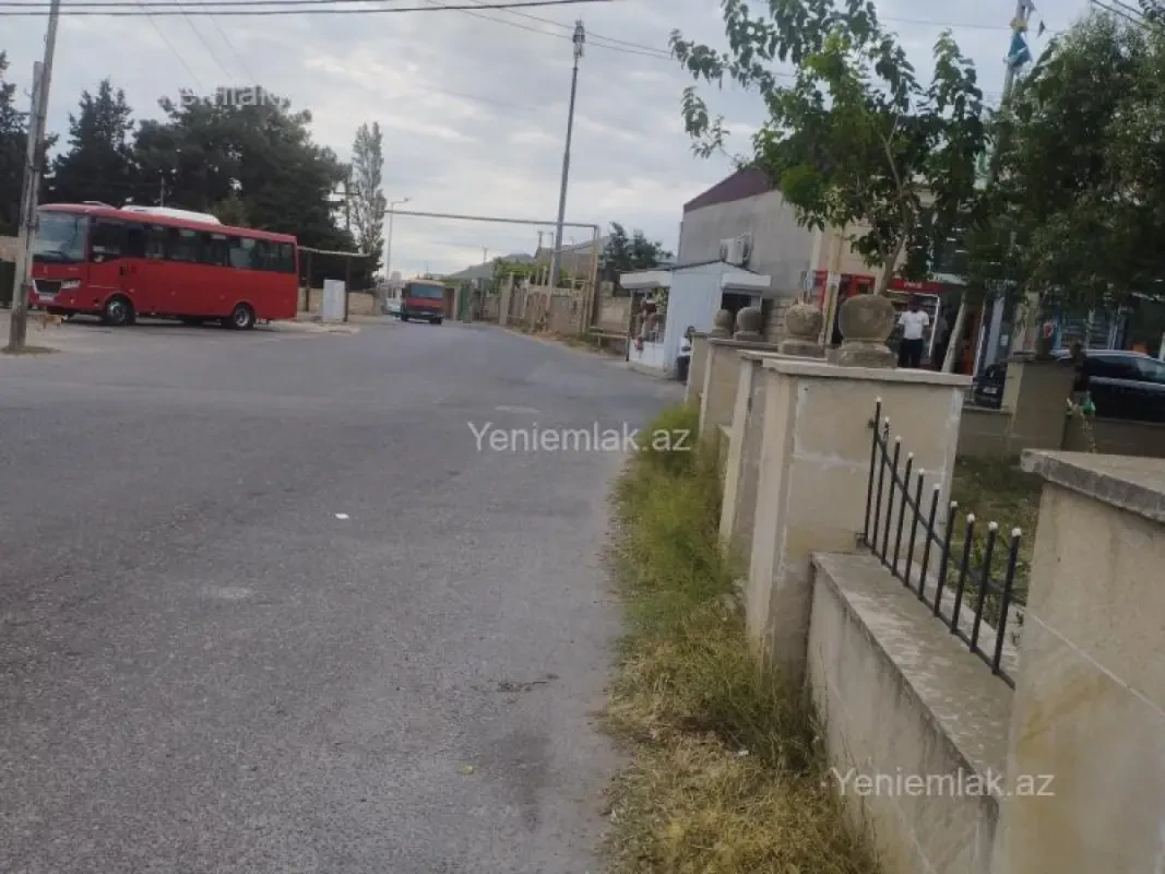 Satılır 2 otaqlı köhnə tikili 41 m²