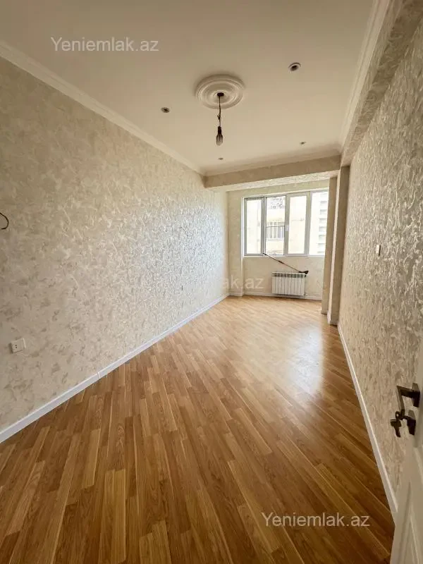 Satılır 2 otaqlı yeni tikili 80 m²