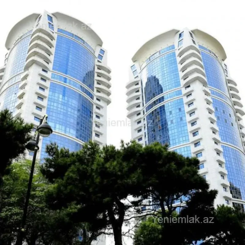 Satılır 3 otaqlı yeni tikili 165 m²