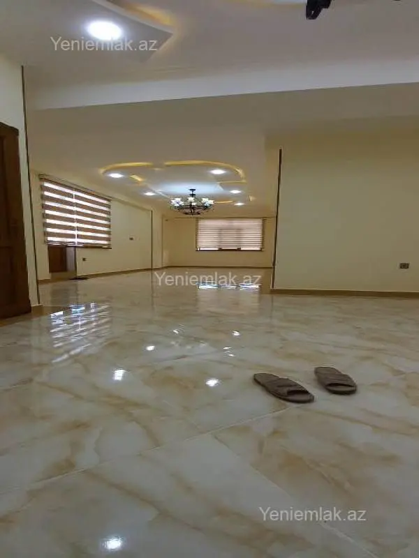 Satılır 4 otaqlı obyekt 350 m²