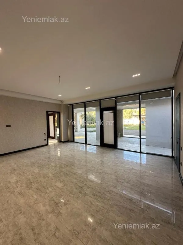 Satılır 6 otaqlı həyət evi 400 m²