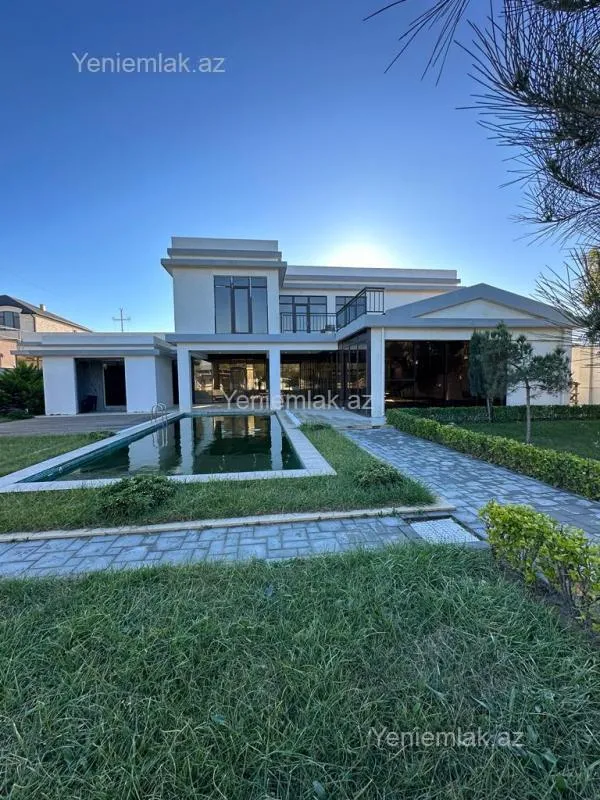 Satılır 6 otaqlı həyət evi 400 m²