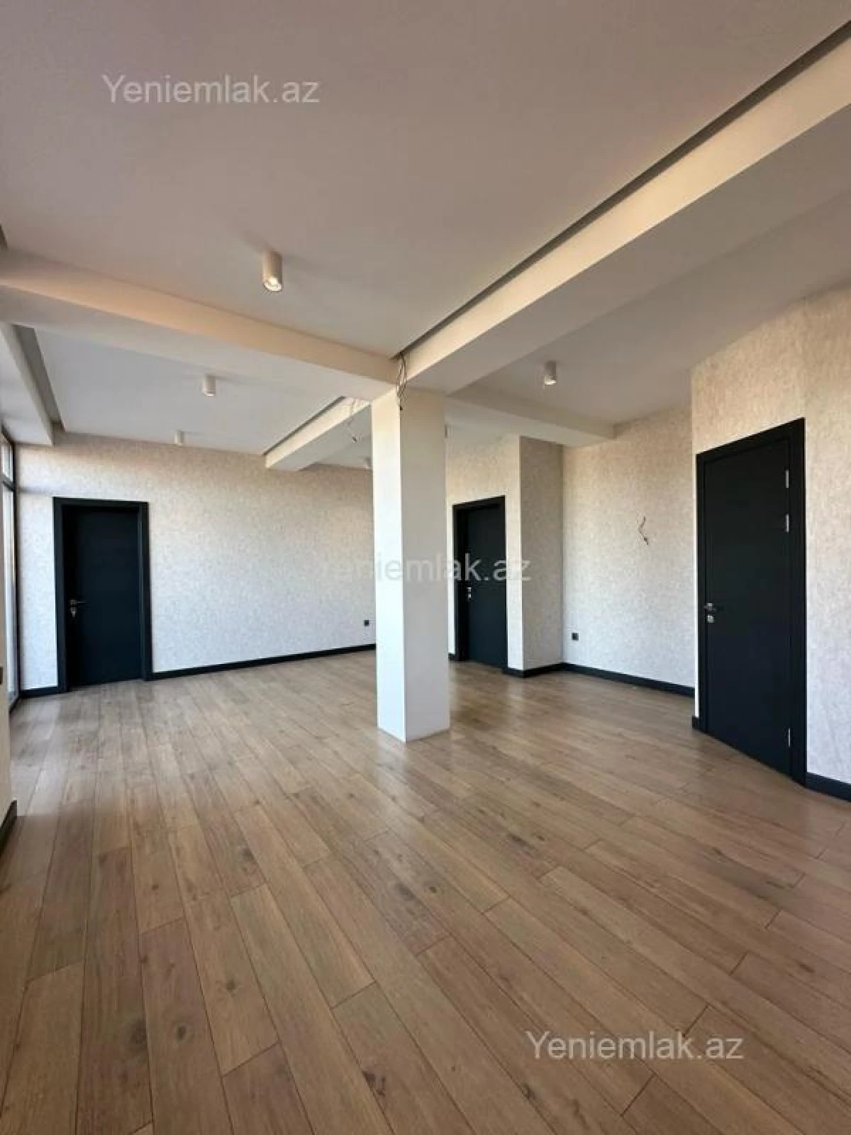 Satılır 6 otaqlı həyət evi 400 m²