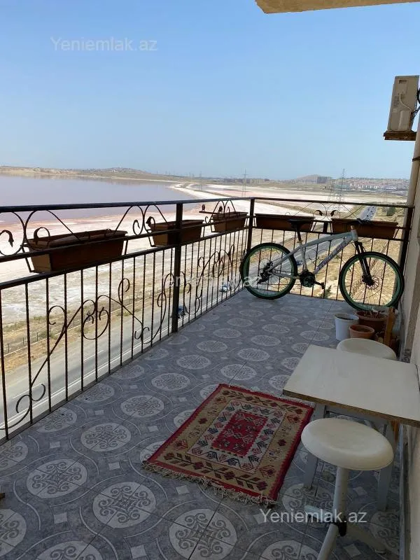 Satılır 2 otaqlı yeni tikili 68 m²