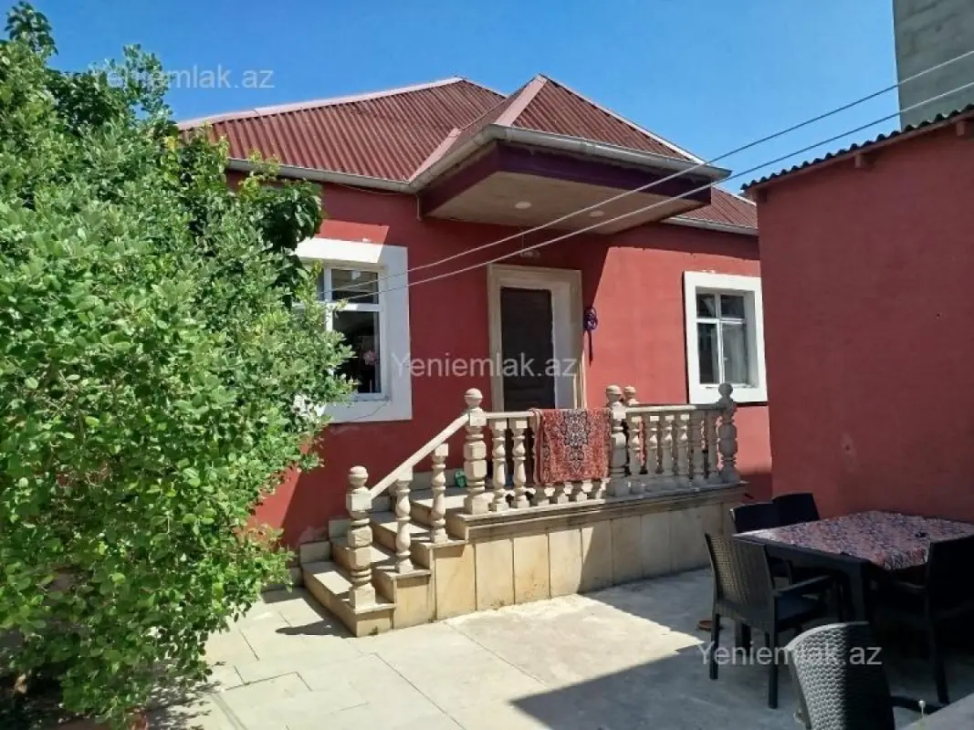 Satılır 3 otaqlı həyət evi 80 m²