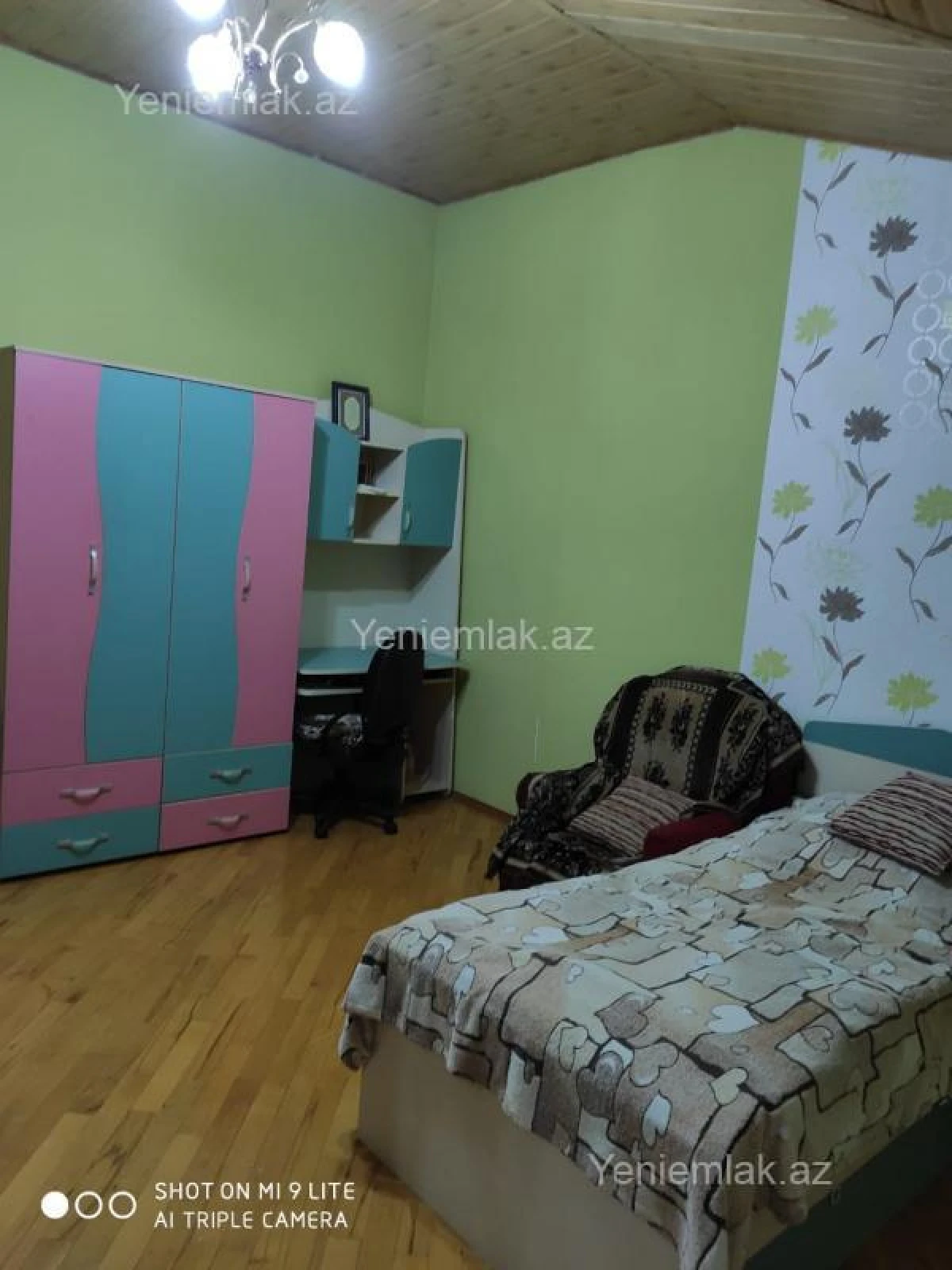 Satılır 7 otaqlı həyət evi 320 m²