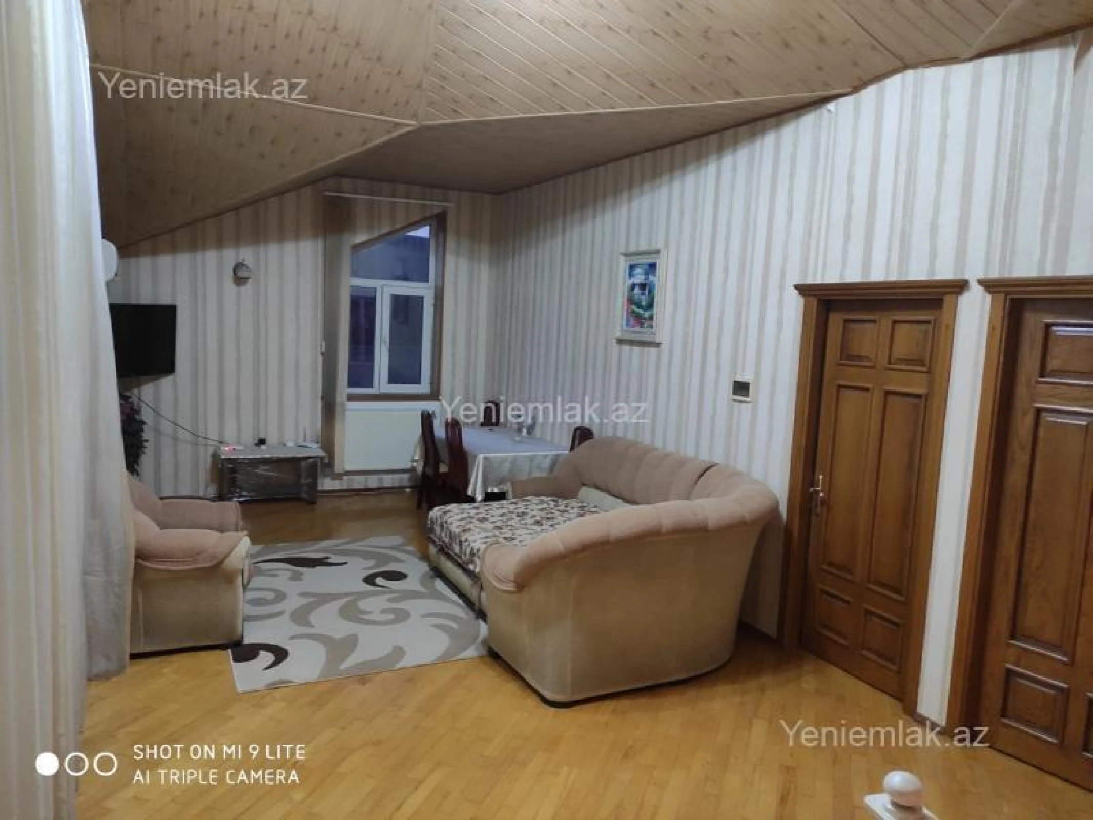 Satılır 7 otaqlı həyət evi 320 m²