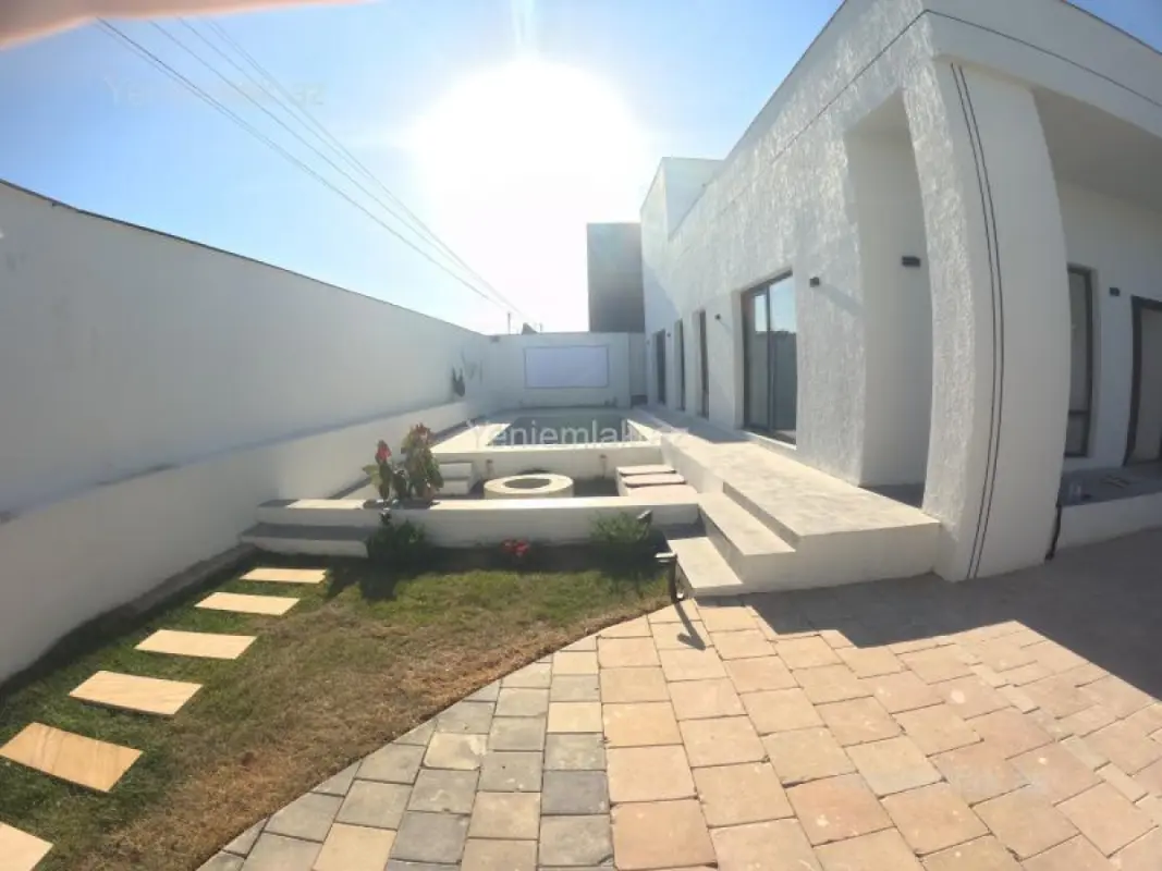 Satılır 5 otaqlı həyət evi 134 m²