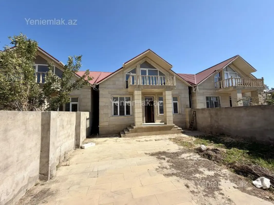 Satılır 6 otaqlı həyət evi 120 m²