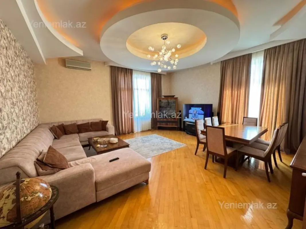Satılır 5 otaqlı yeni tikili 175 m²