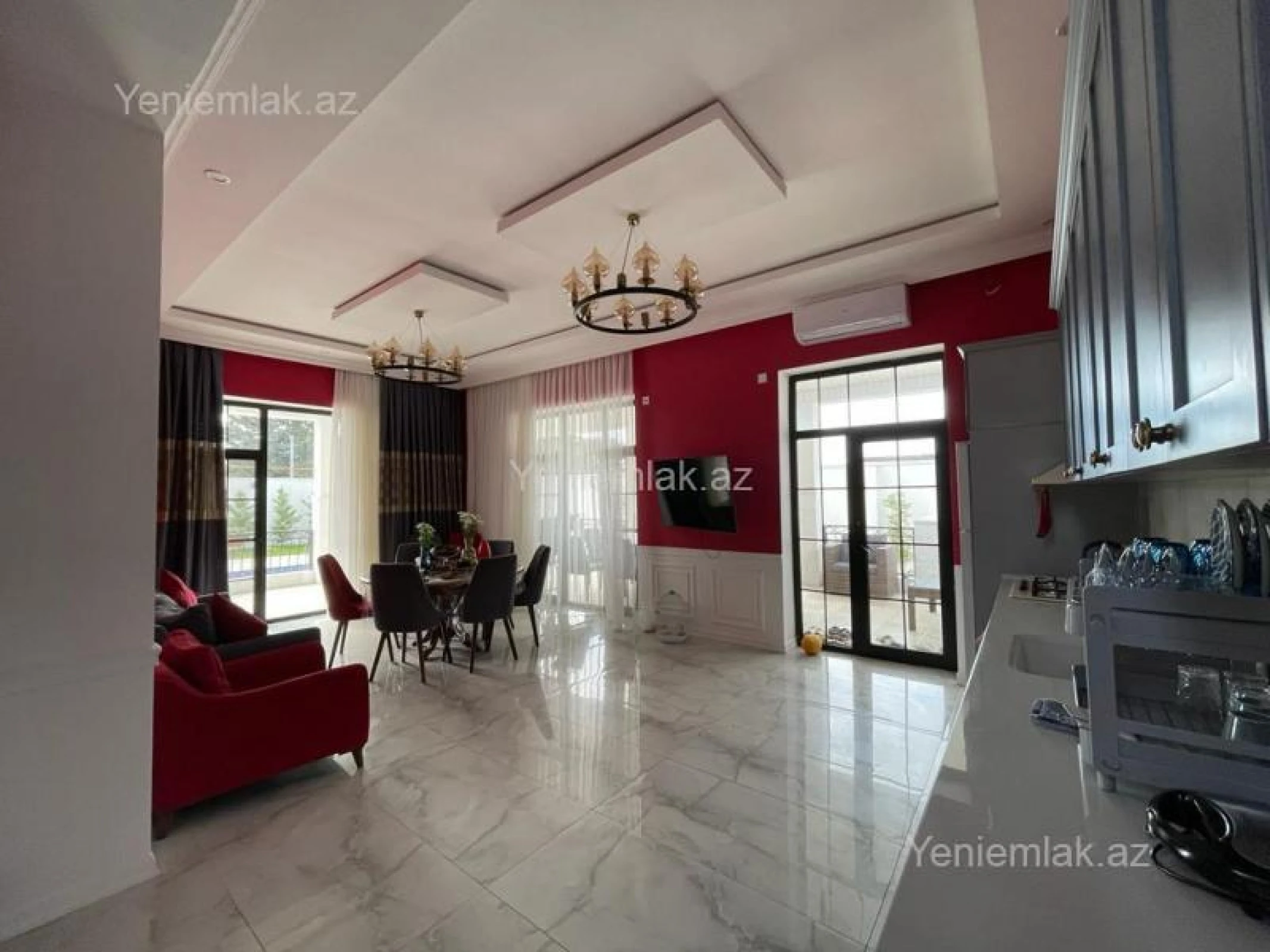 Satılır 5 otaqlı həyət evi 220 m²
