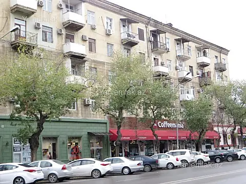 Satılır 2 otaqlı köhnə tikili 75 m² — Bakı, Nərimanov 2 otaq 75.00 m²