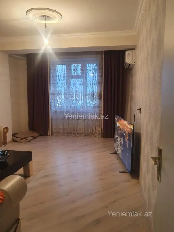 Satılır 2 otaqlı yeni tikili 62 m²