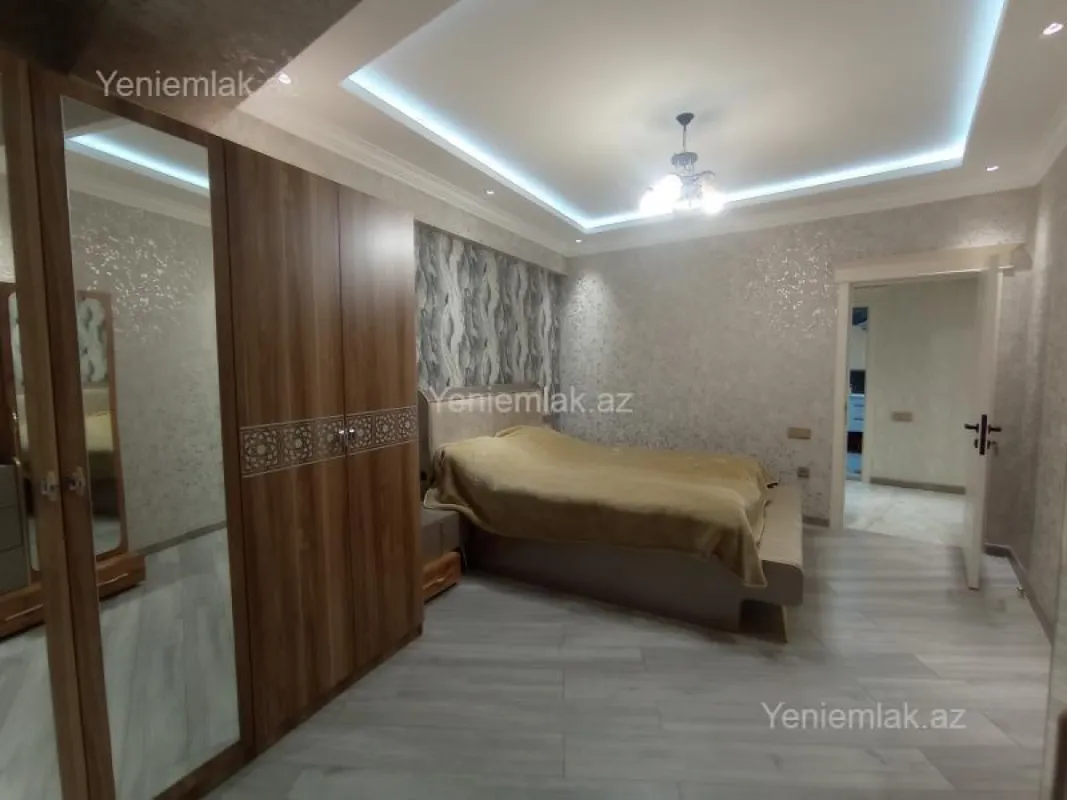 Satılır 2 otaqlı yeni tikili 88 m²
