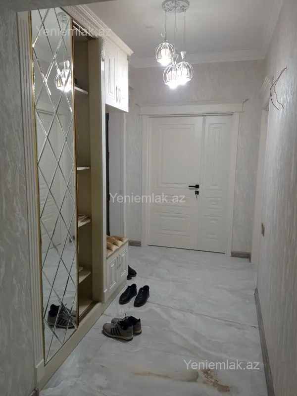 Satılır 2 otaqlı yeni tikili 88 m²