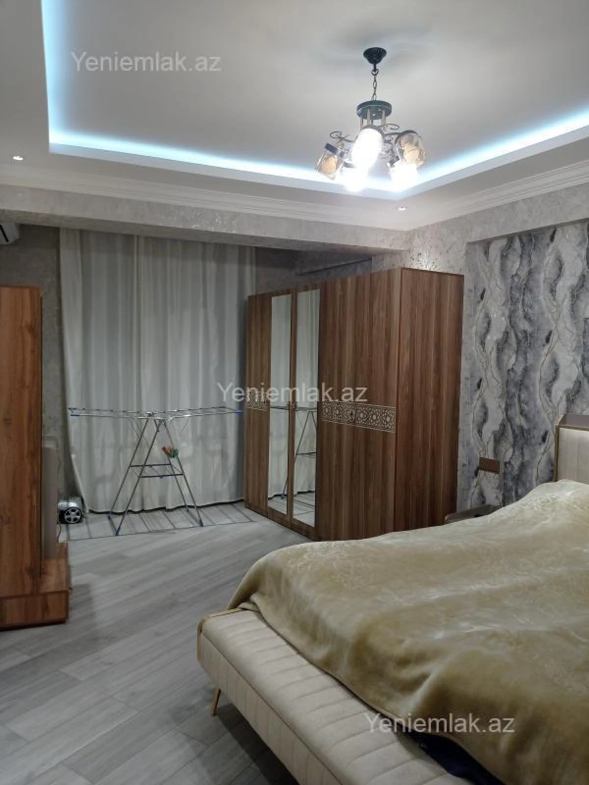 Satılır 2 otaqlı yeni tikili 88 m²