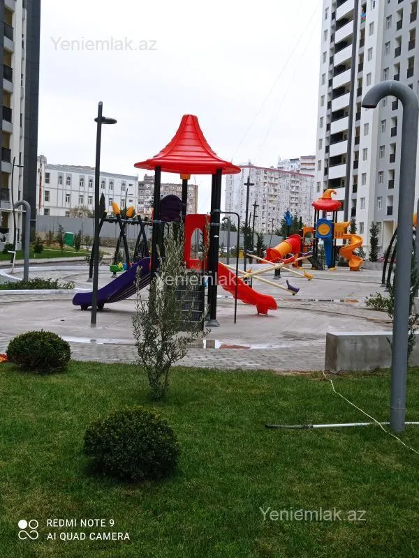 Satılır 2 otaqlı yeni tikili 88 m²