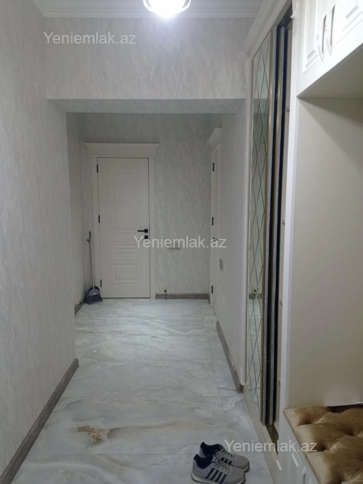 Satılır 2 otaqlı yeni tikili 88 m²