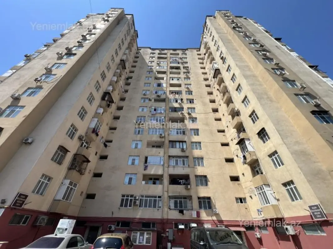 Satılır 2 otaqlı yeni tikili 64 m²