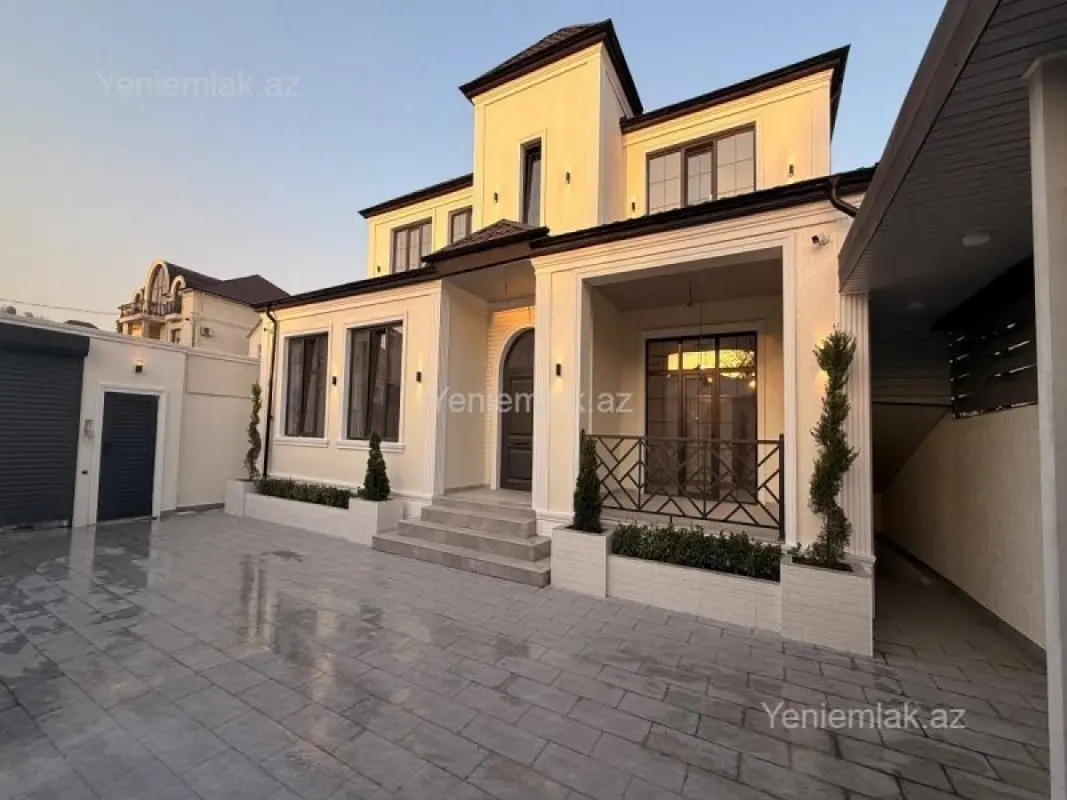 Satılır 5 otaqlı həyət evi 260 m²