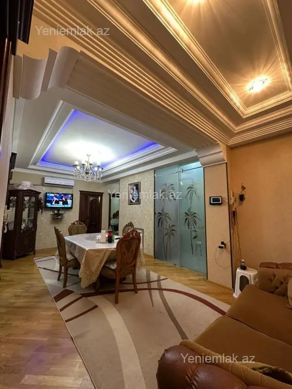Satılır 5 otaqlı yeni tikili 145 m²