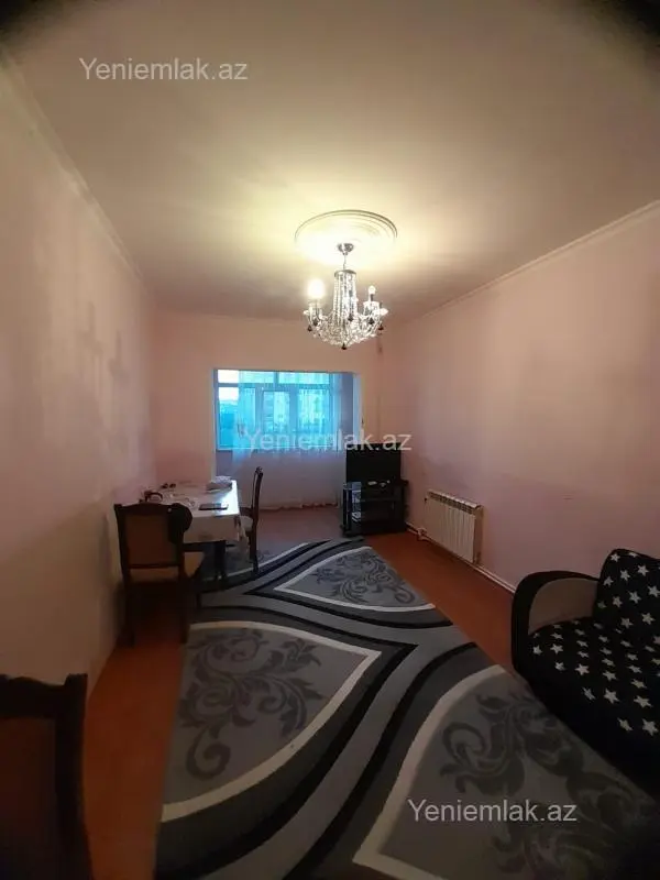 Satılır 3 otaqlı köhnə tikili 90 m²
