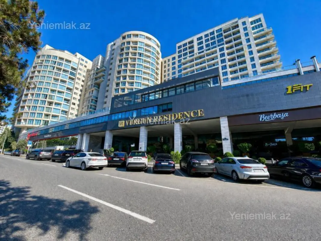 Satılır 3 otaqlı yeni tikili 110 m²