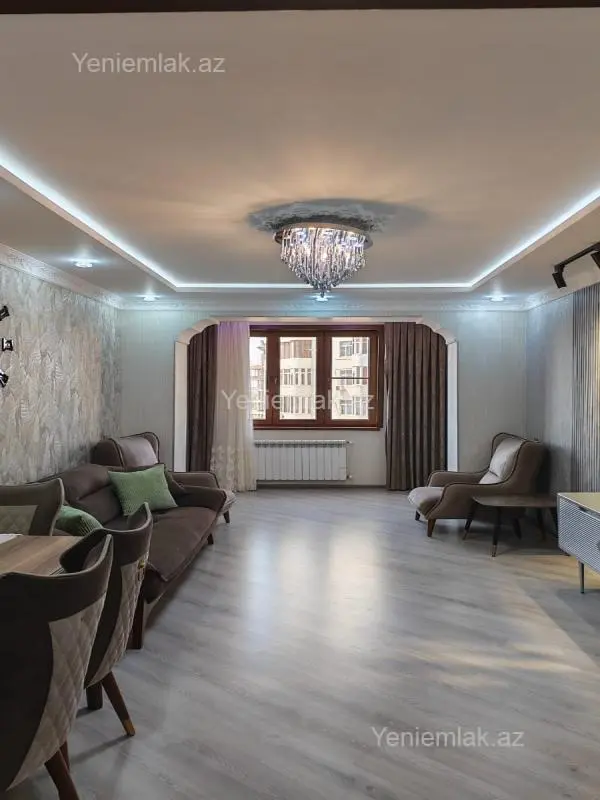Satılır 3 otaqlı köhnə tikili 72 m²