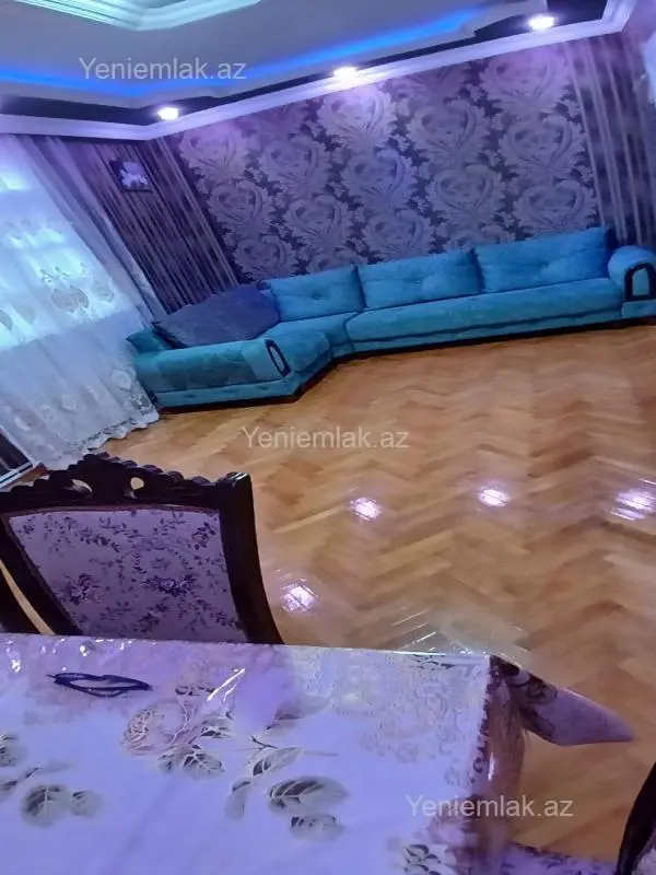 Satılır 3 otaqlı köhnə tikili 80 m²