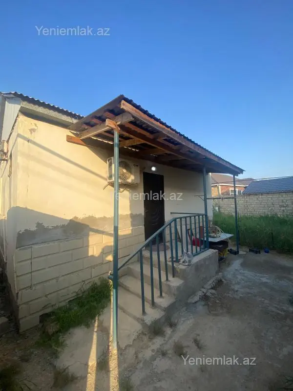 Satılır 2 otaqlı həyət evi 55 m²