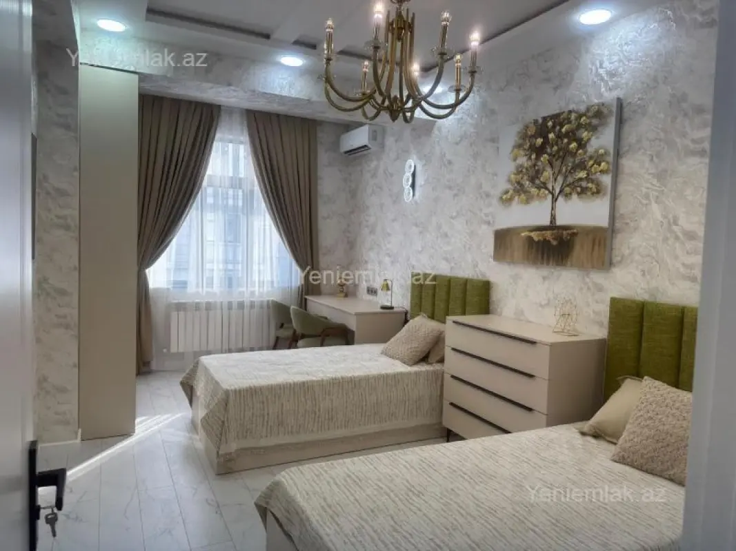 Satılır 3 otaqlı yeni tikili 87 m²